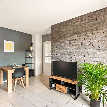 Apartamento T2 Paisible Vaise, Avec Parking Metro Direct Bellecour Lyon Exterior foto