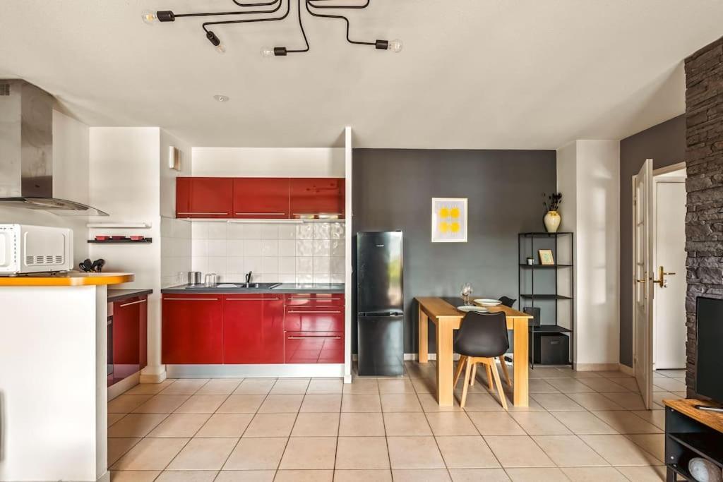 Apartamento T2 Paisible Vaise, Avec Parking Metro Direct Bellecour Lyon Exterior foto